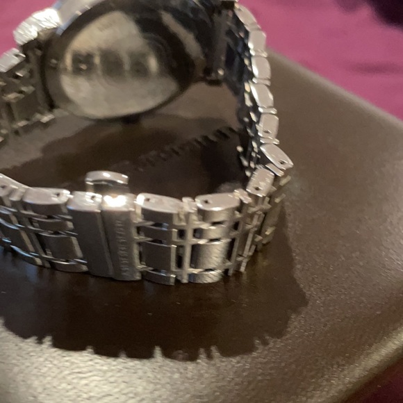 100% Authentic Burberry Men’s Watch with Box